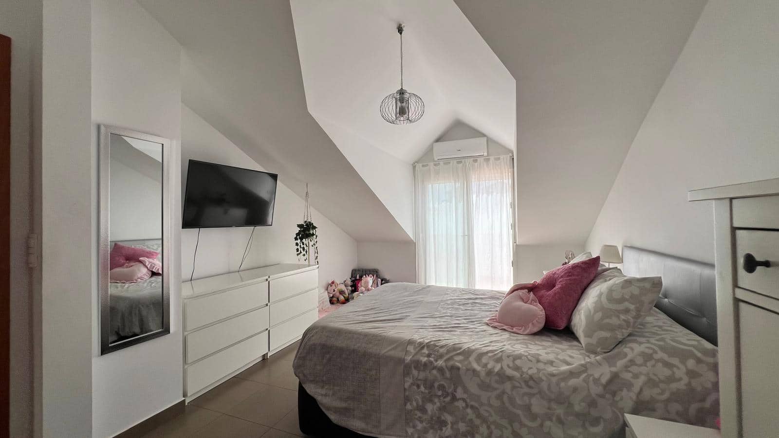 Pareado de 3 habitaciones en Benalmadena Costa en venta - 599.000 € (Ref: 9962769)