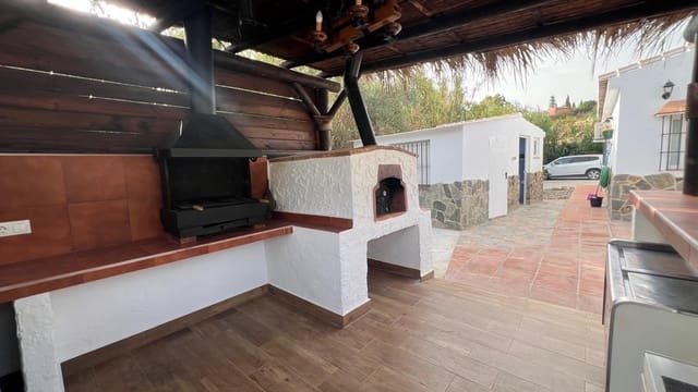 Finca/Casa Rural de 3 habitaciones en Estación de Cártama, Cártama en venta con piscina - 445.000 € (Ref: 9986934)