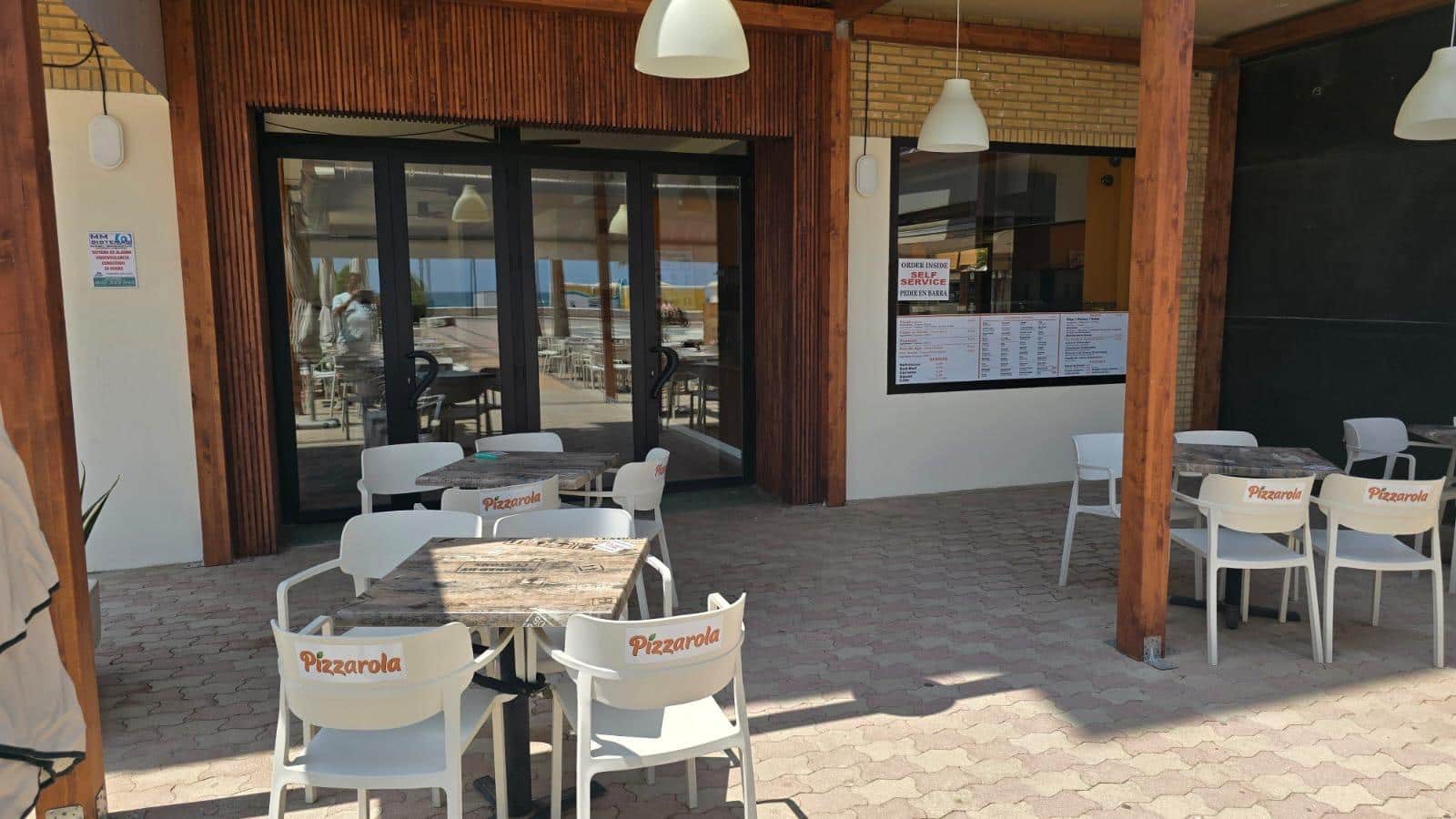 Erhverv til salg i Fuengirola - € 1.500.000 (Ref: 9994305)