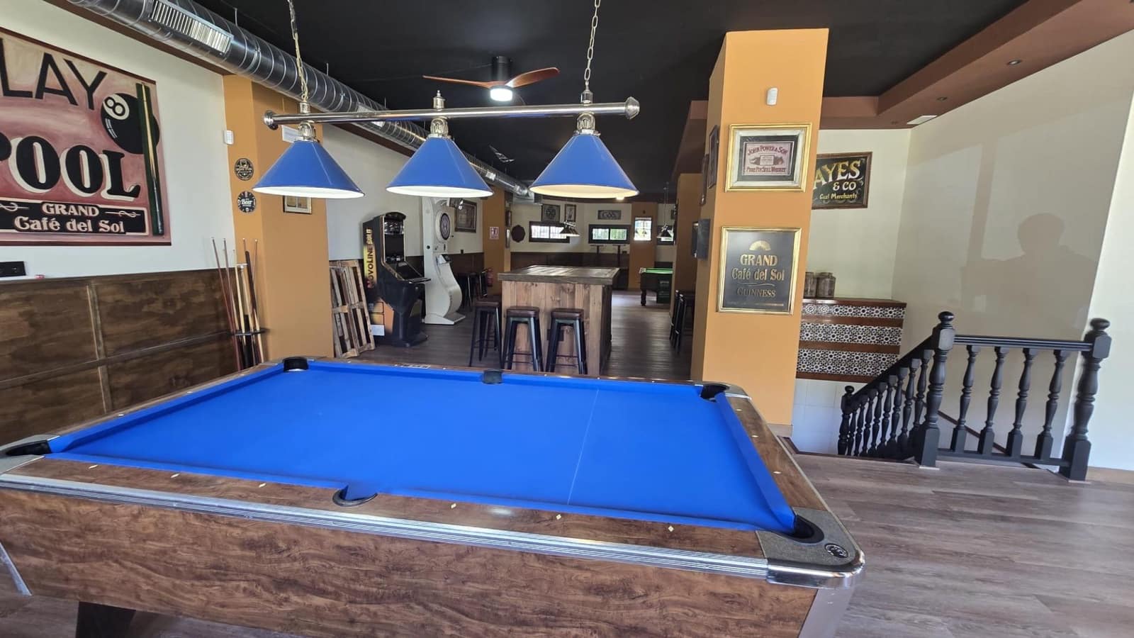 Erhverv til salg i Fuengirola - € 1.500.000 (Ref: 9994305)