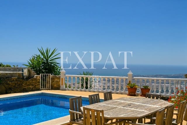 4 makuuhuone Maalaistalo myytävänä paikassa Arenas mukana uima-altaan - 895 000 € (Ref: 10038698)