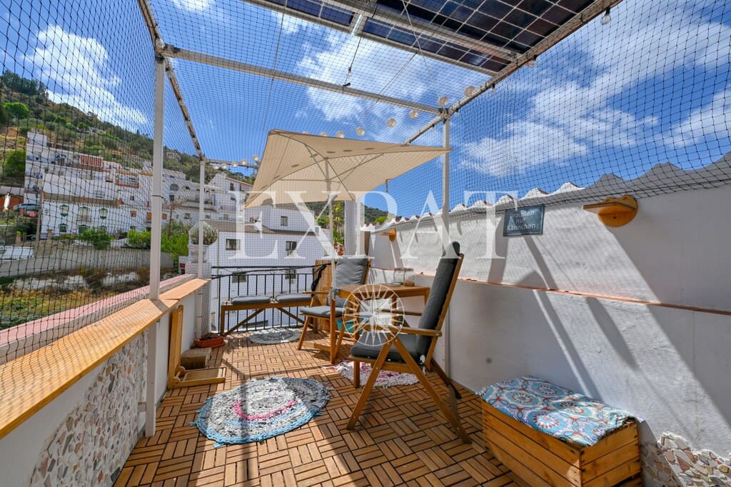 2 sypialnia Dom na sprzedaż w Sayalonga - 199 000 € (Ref: 10089140)