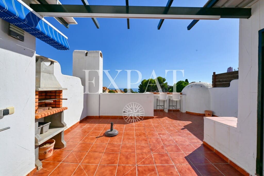 2 slaapkamer Huis te huur in Benajarafe met zwembad - € 1.200 (Ref: 10099798)