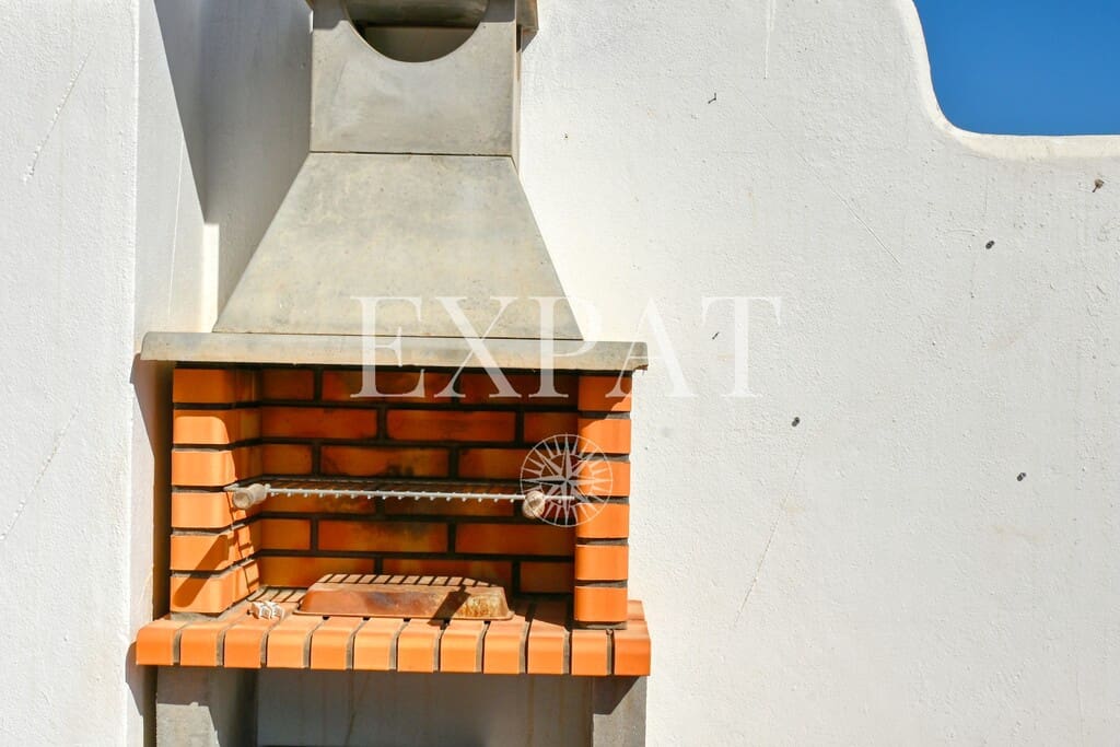 2 slaapkamer Huis te huur in Benajarafe met zwembad - € 1.200 (Ref: 10099798)