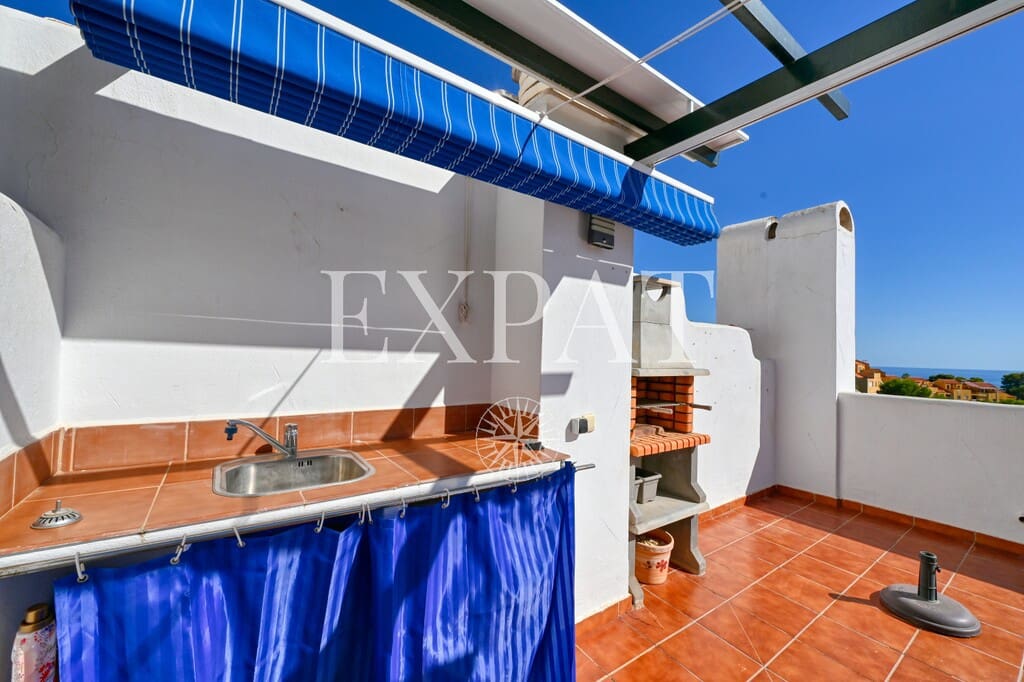2 slaapkamer Huis te huur in Benajarafe met zwembad - € 1.200 (Ref: 10099798)