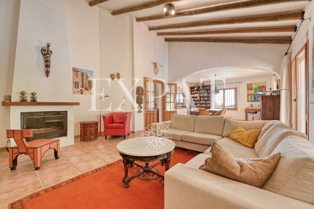 5 chambre Finca/Maison de Campagne à vendre à Competa avec piscine - 720 000 € (Ref: 10123587)