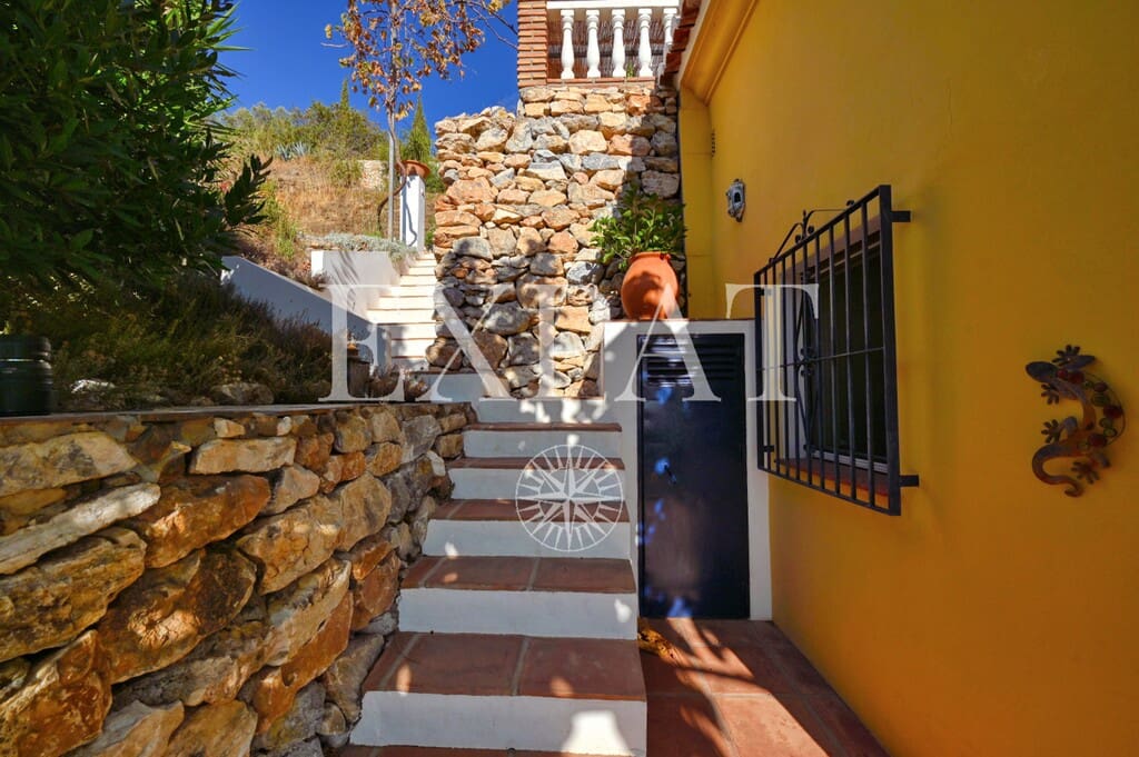 5 chambre Finca/Maison de Campagne à vendre à Competa avec piscine - 720 000 € (Ref: 10123587)