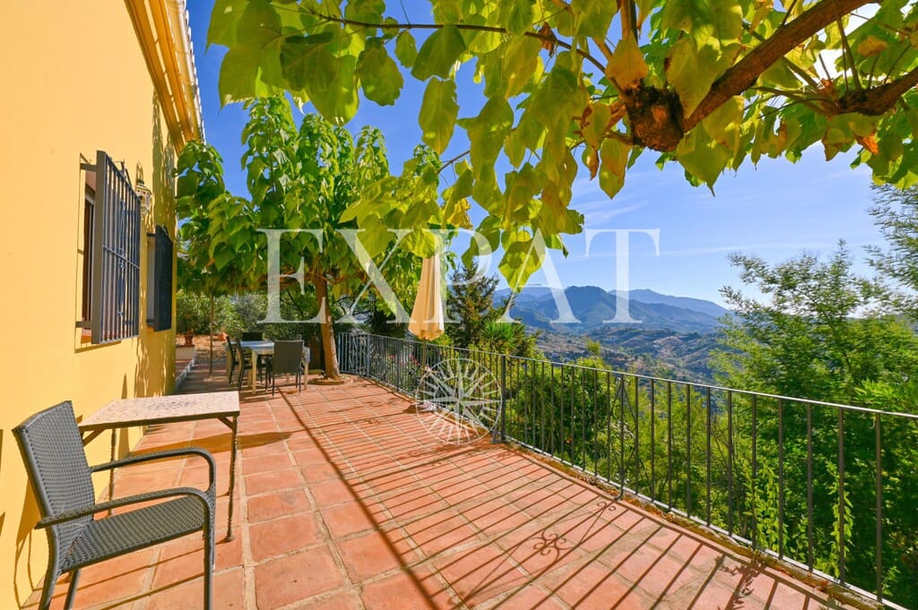 5 chambre Finca/Maison de Campagne à vendre à Competa avec piscine - 720 000 € (Ref: 10123587)