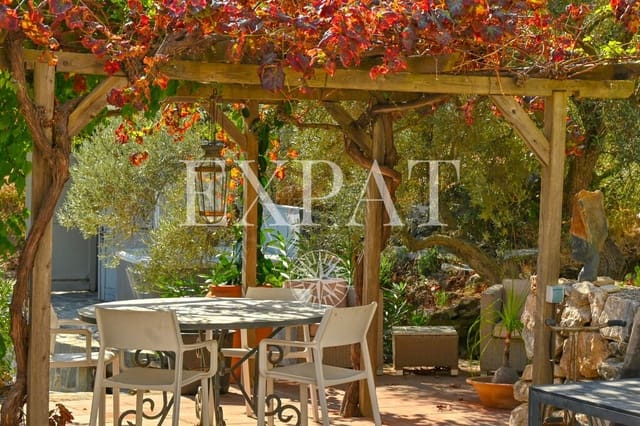 5 chambre Finca/Maison de Campagne à vendre à Cómpeta avec piscine - 720 000 € (Ref: 10123587)
