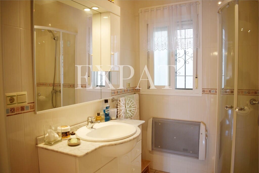 7 quarto Quinta/Casa Rural para venda em Competa com piscina garagem - 1 495 000 € (Ref: 10131371)