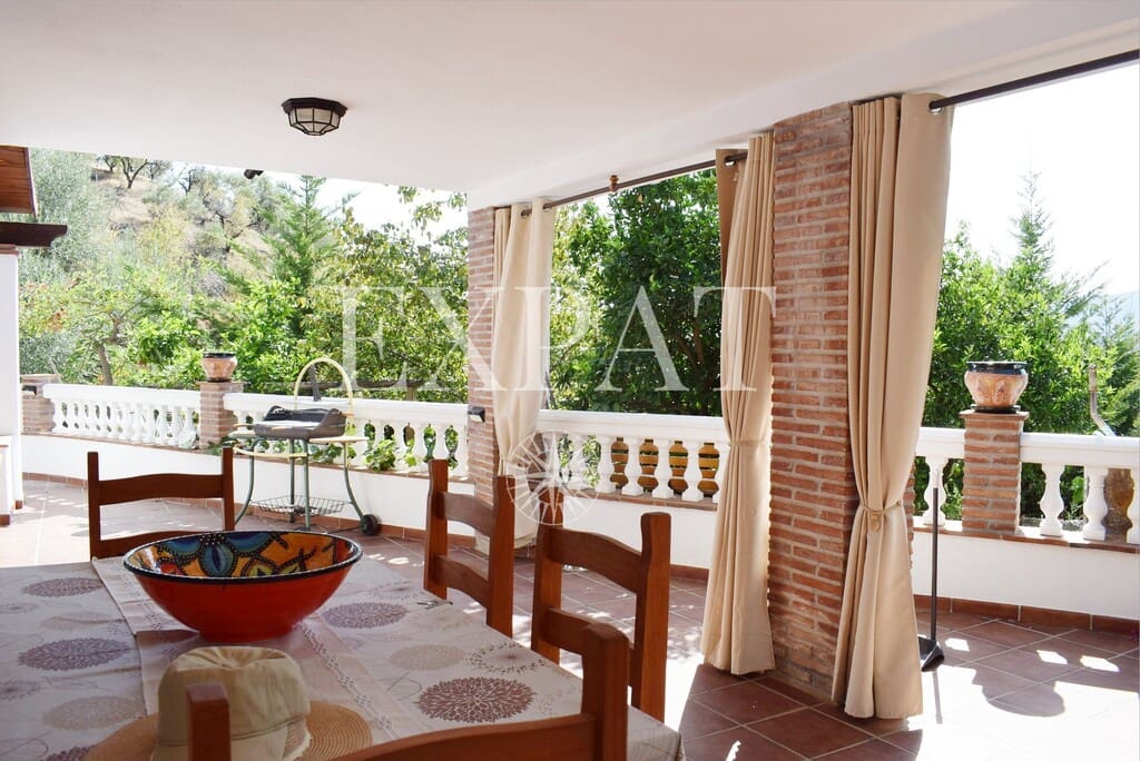 7 quarto Quinta/Casa Rural para venda em Competa com piscina garagem - 1 495 000 € (Ref: 10131371)