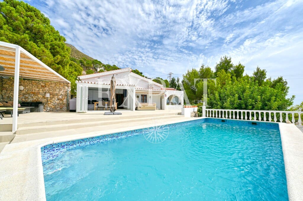 3 soverom Finca/Herregård til salgs i Competa med svømmebasseng garasje - € 595 000 (Ref: 10146408)
