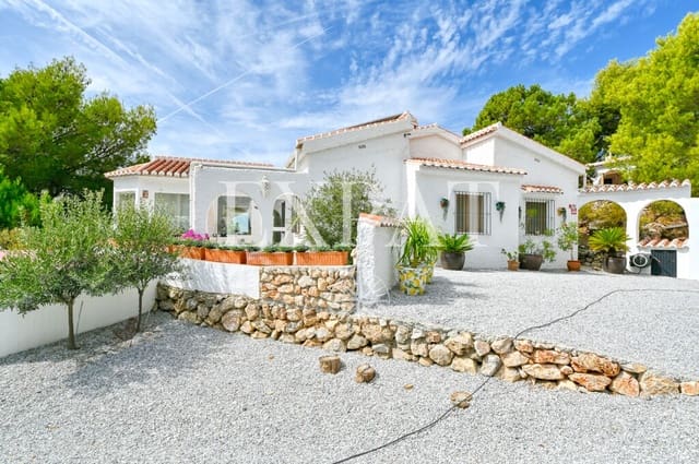 3 soverom Finca/Herregård til salgs i Cómpeta med svømmebasseng garasje - € 595 000 (Ref: 10146408)