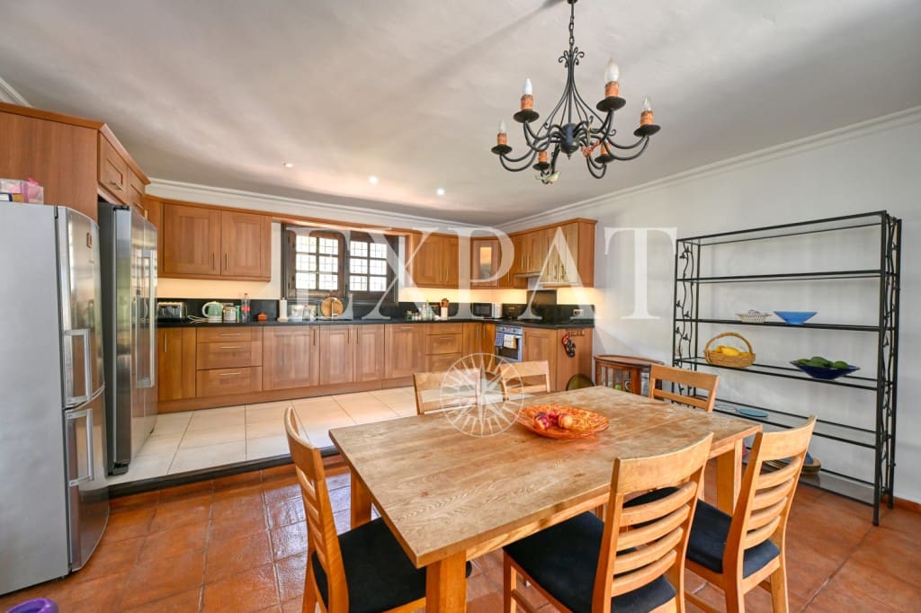 7 soveværelse Finca/Landehus til salg i Torrox med swimmingpool - € 880.000 (Ref: 6337745)