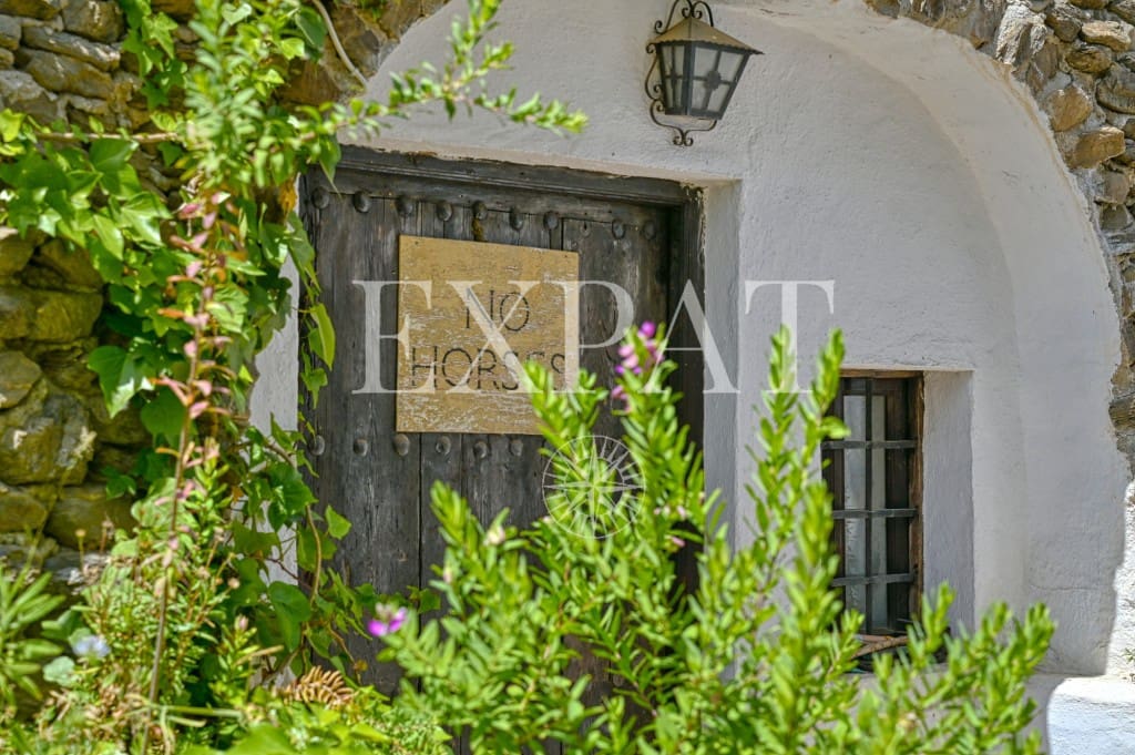 7 soveværelse Finca/Landehus til salg i Torrox med swimmingpool - € 880.000 (Ref: 6337745)