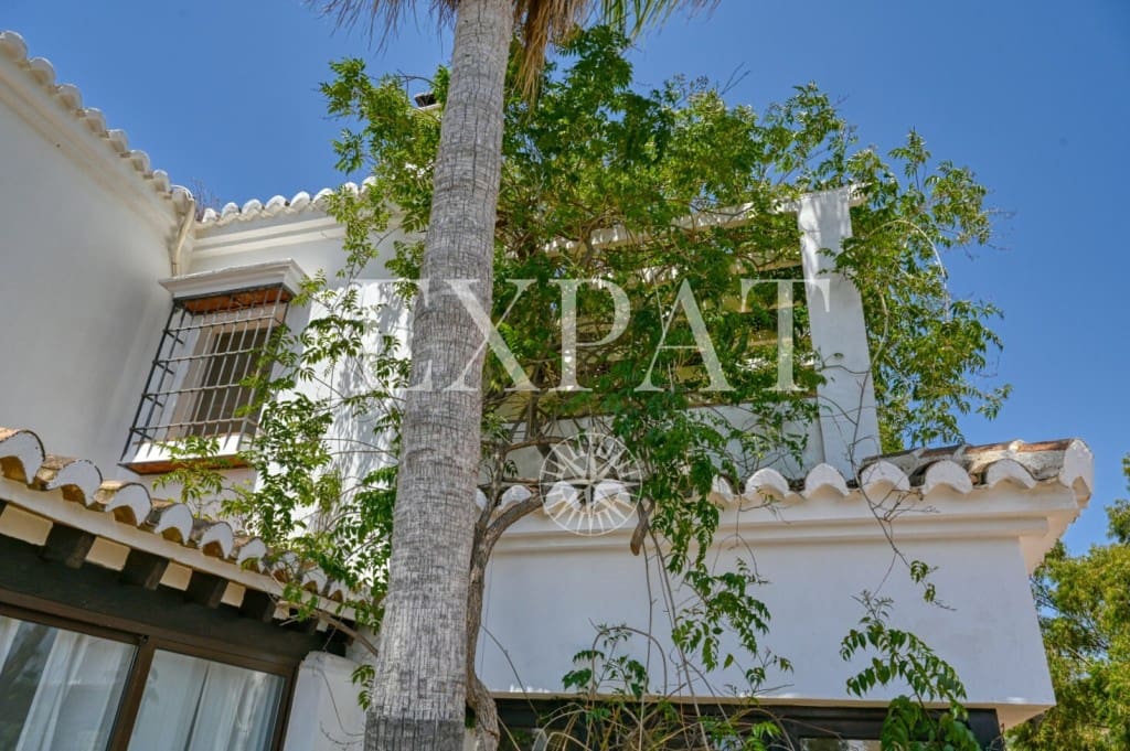 7 soveværelse Finca/Landehus til salg i Torrox med swimmingpool - € 880.000 (Ref: 6337745)