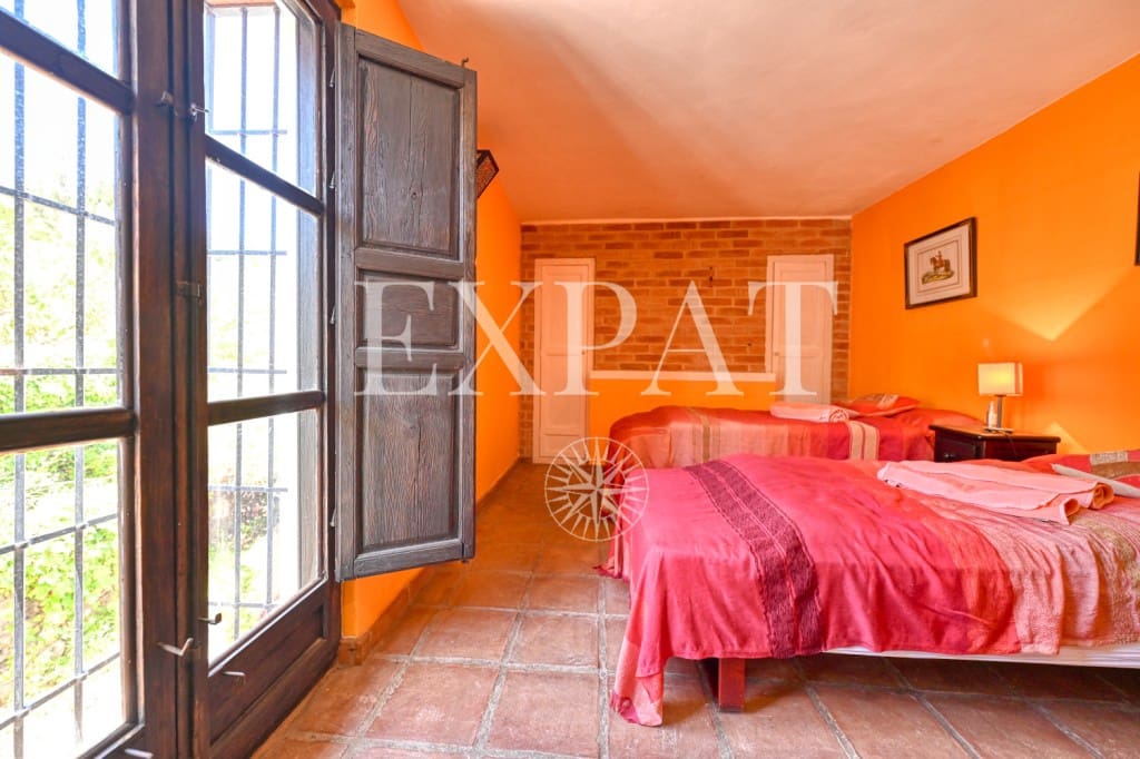 7 soveværelse Finca/Landehus til salg i Torrox med swimmingpool - € 880.000 (Ref: 6337745)