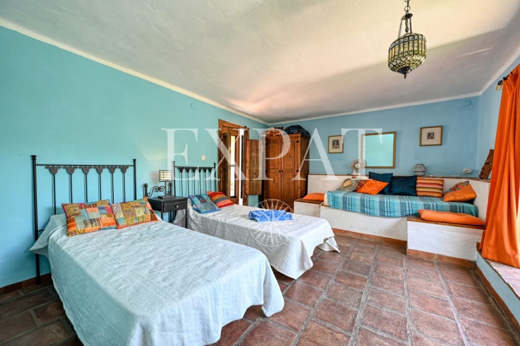 7 soveværelse Finca/Landehus til salg i Torrox med swimmingpool - € 880.000 (Ref: 6337745)