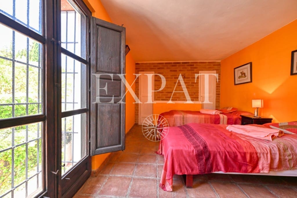 7 soveværelse Finca/Landehus til salg i Torrox med swimmingpool - € 880.000 (Ref: 6337745)