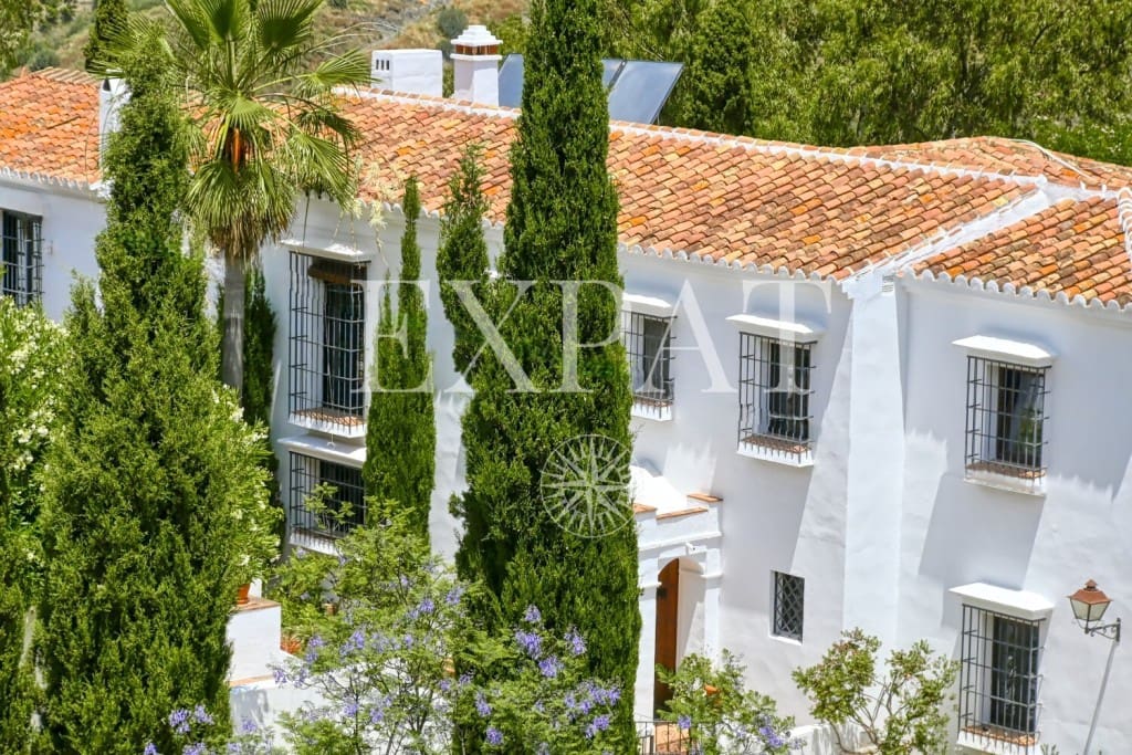 7 soveværelse Finca/Landehus til salg i Torrox med swimmingpool - € 880.000 (Ref: 6337745)