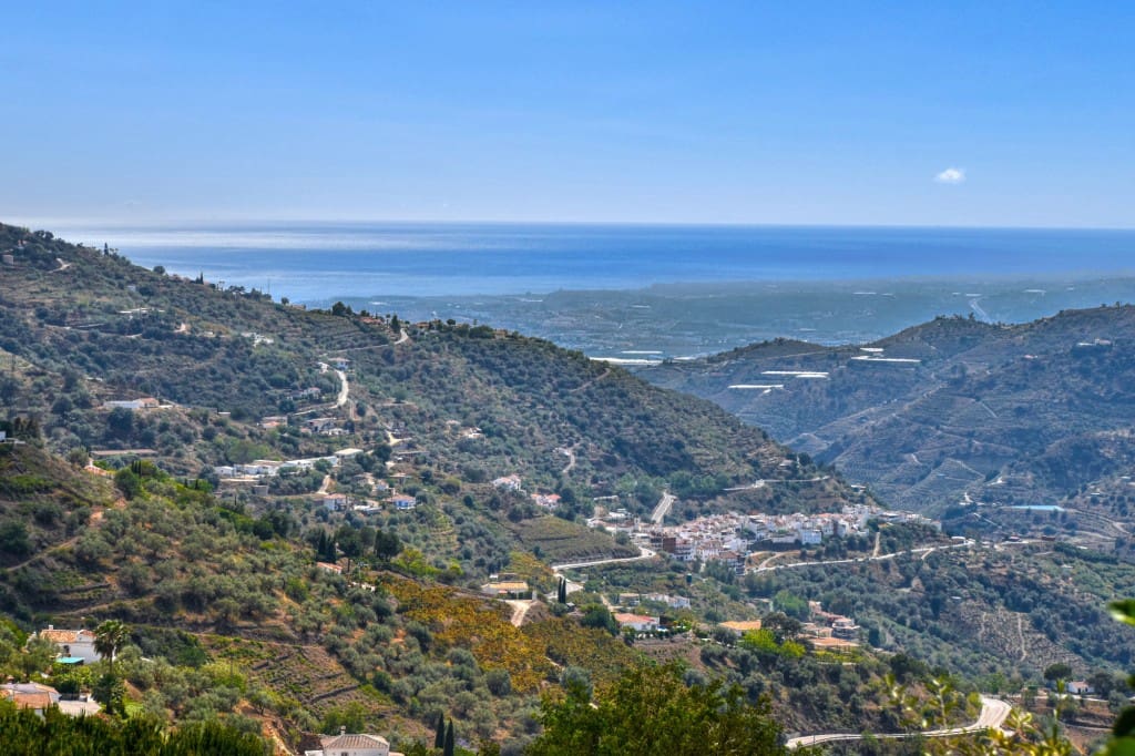 2 bedroom Finca/Country House for sale in Sayalonga with pool - € 455,000 (Ref: 7078054)