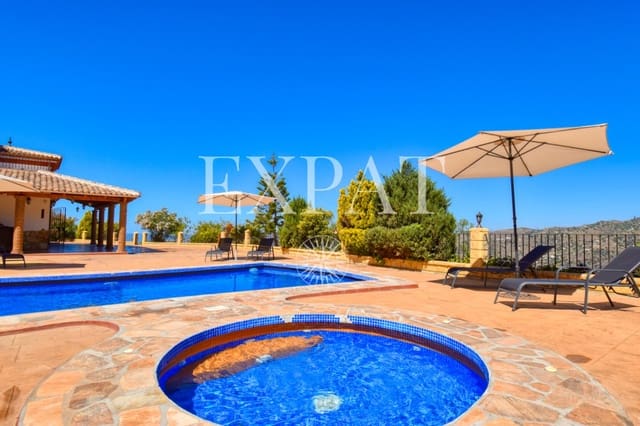 6 chambre Finca/Maison de Campagne à vendre à Sayalonga avec piscine garage - 740 000 € (Ref: 7500039)