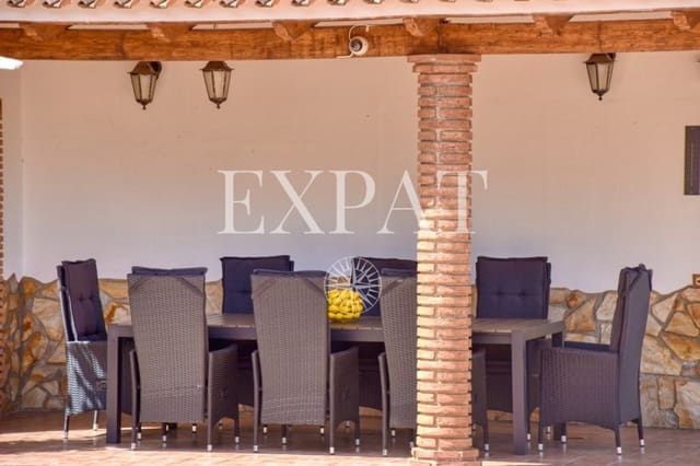 6 chambre Finca/Maison de Campagne à vendre à Sayalonga avec piscine garage - 740 000 € (Ref: 7500039)