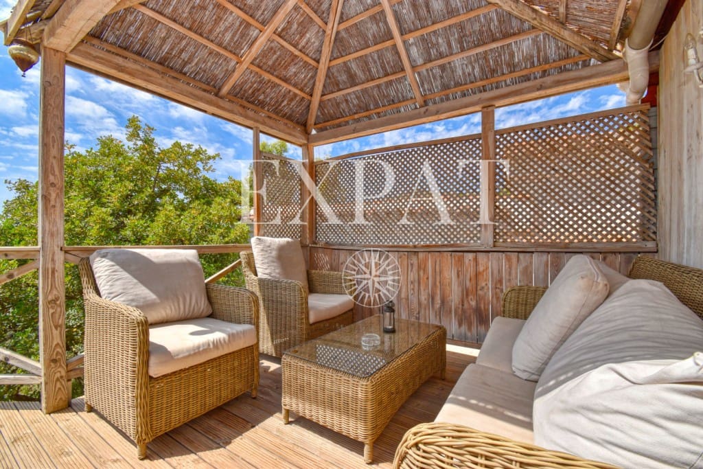 16 soveværelse Finca/Landehus til salg i Canillas de Albaida med swimmingpool - € 1.900.000 (Ref: 7560214)