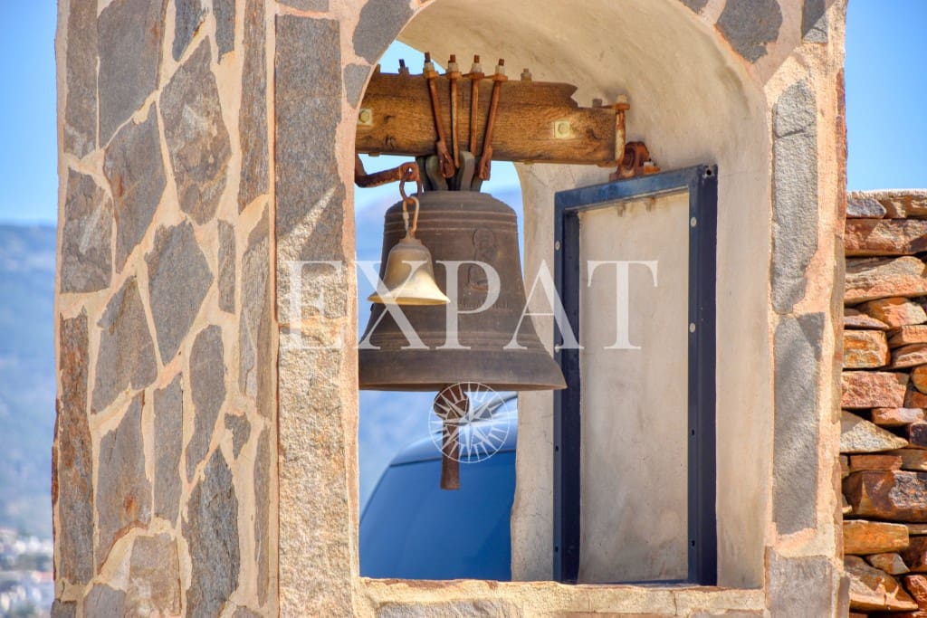 4 sypialnia Finka/Dom wiejski na sprzedaż w Sayalonga z basenem garażem - 1 350 000 € (Ref: 7641280)