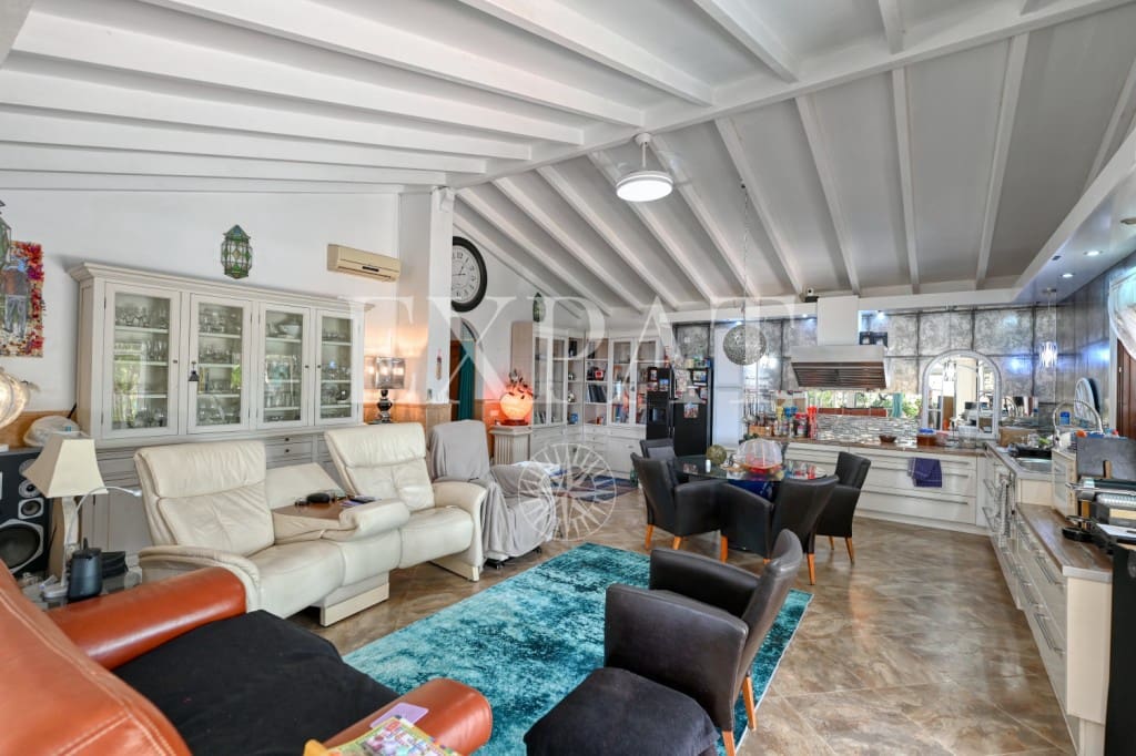 3 sypialnia Finka/Dom wiejski na sprzedaż w Arenas z basenem - 439 000 € (Ref: 7707856)