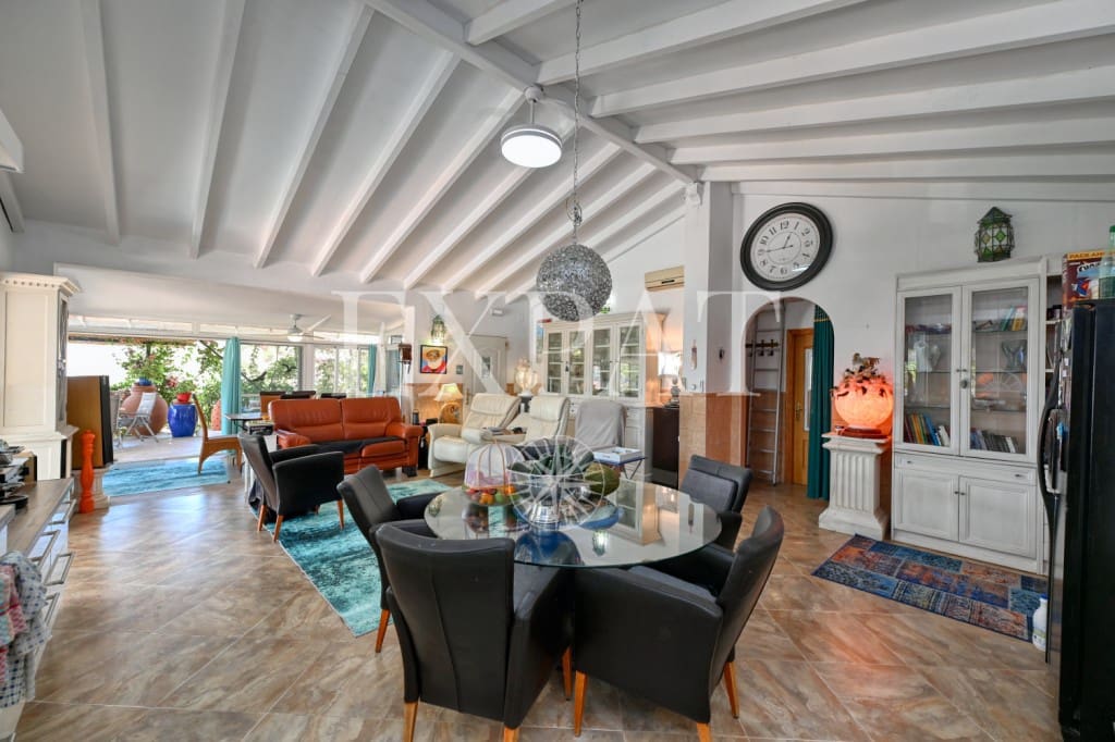 3 sypialnia Finka/Dom wiejski na sprzedaż w Arenas z basenem - 439 000 € (Ref: 7707856)