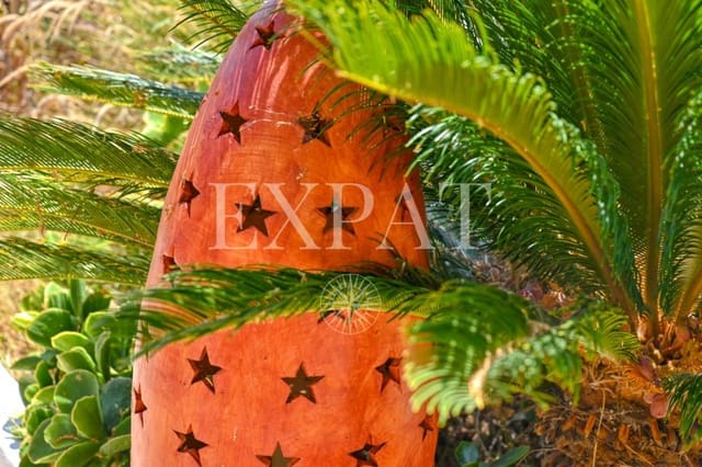 3 sovrum Finca/Hus på landet till salu i Arenas med pool - 439 000 € (Ref: 7707856)