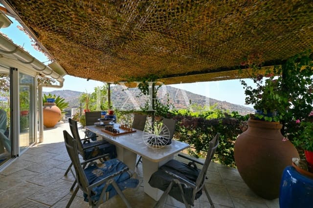 3 sovrum Finca/Hus på landet till salu i Arenas med pool - 439 000 € (Ref: 7707856)