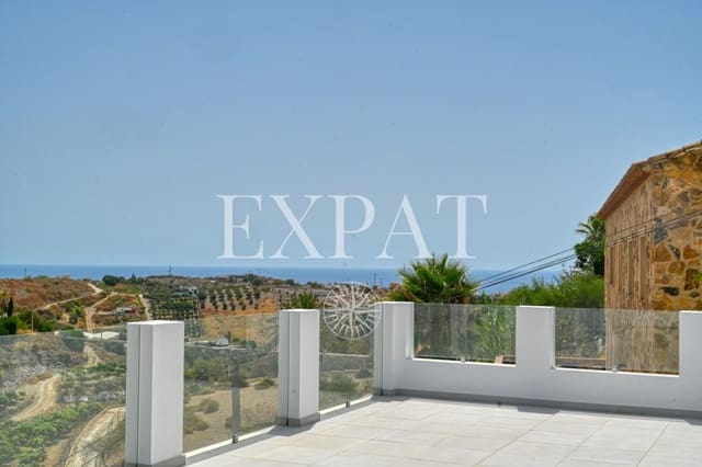 3 soveværelse Villa til salg i Benajarafe, Vélez-Málaga med swimmingpool - € 595.000 (Ref: 7715616)