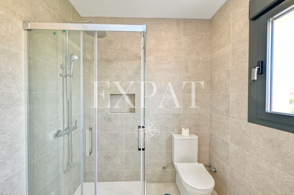 3 sypialnia Willa na sprzedaż w Benajarafe z basenem - 595 000 € (Ref: 7715616)