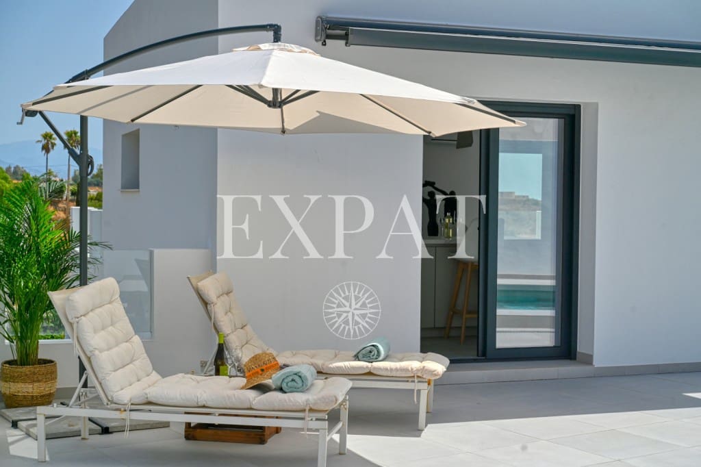 3 sypialnia Willa na sprzedaż w Benajarafe z basenem - 595 000 € (Ref: 7715616)