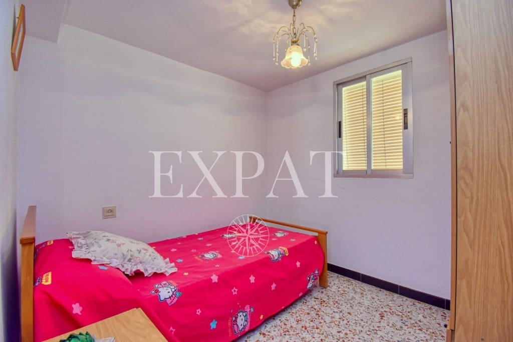 5 soveværelse Byhus til salg i Canillas de Albaida - € 139.000 (Ref: 7732738)