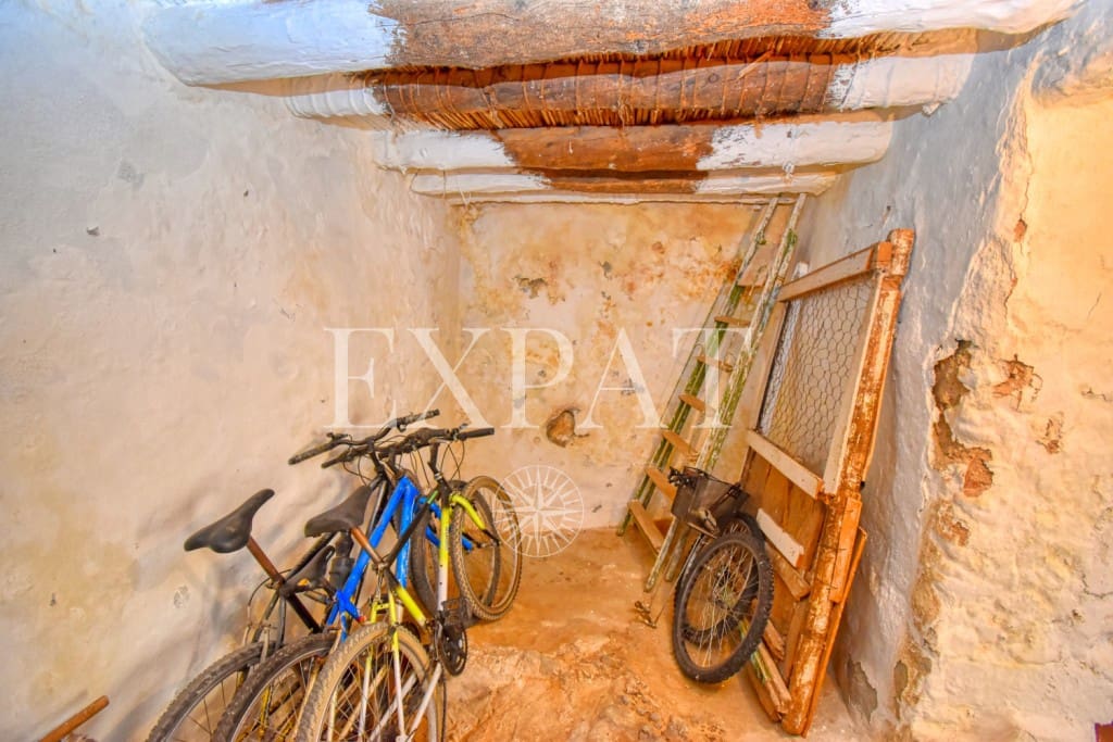 5 soveværelse Byhus til salg i Canillas de Albaida - € 139.000 (Ref: 7732738)