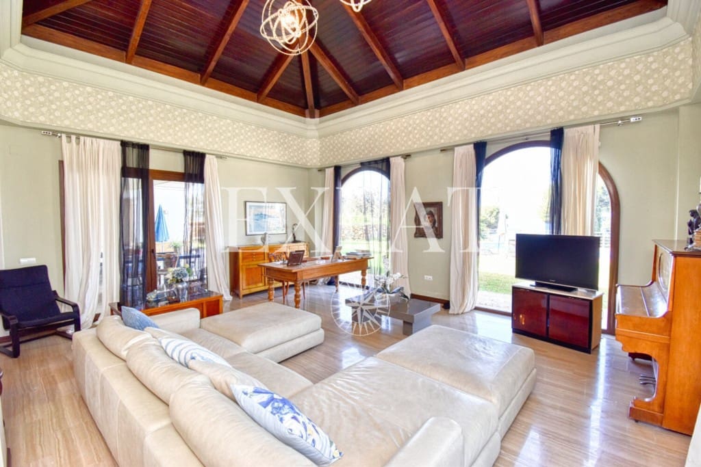 4 soveværelse Villa til salg i Algarrobo Costa med swimmingpool garage - € 1.400.000 (Ref: 7738900)