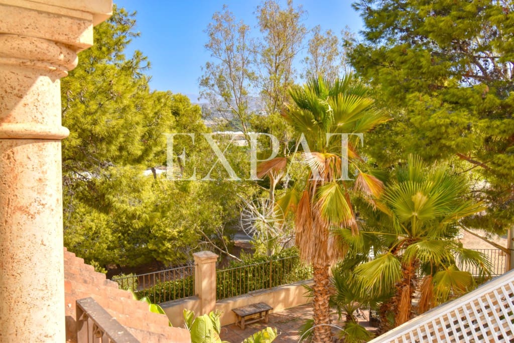 4 soveværelse Villa til salg i Algarrobo Costa med swimmingpool garage - € 1.400.000 (Ref: 7738900)