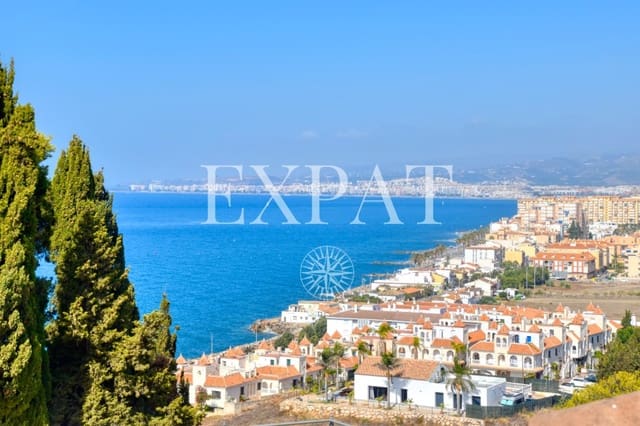 4 bedroom Villa for sale in Algarrobo Costa, Algarrobo with pool garage - € 1,400,000 (Ref: 7738900)