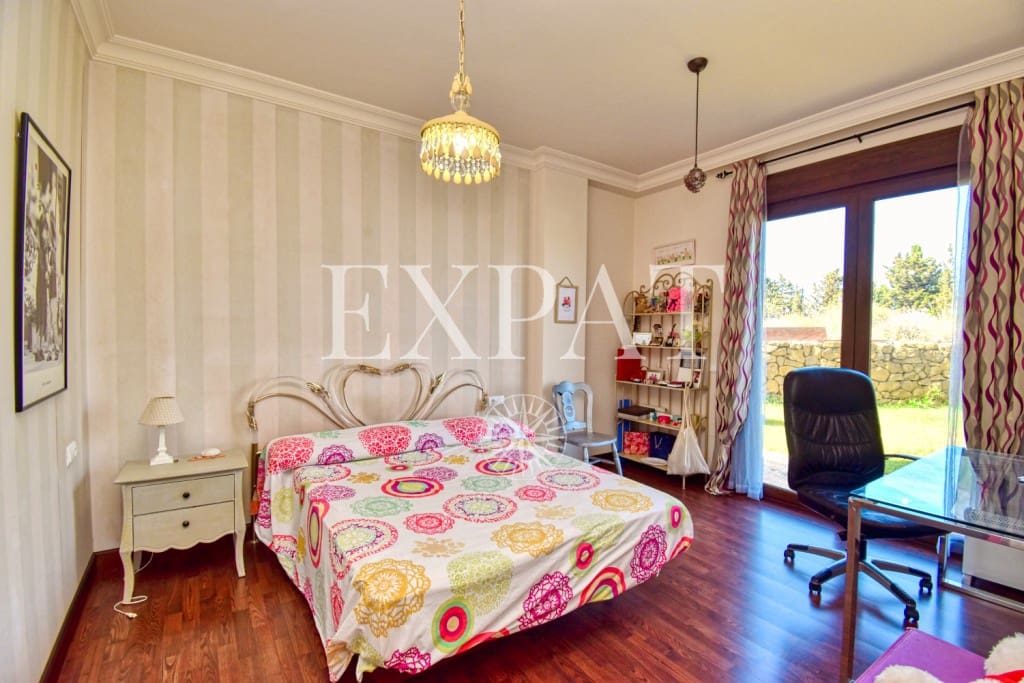 4 soveværelse Villa til salg i Algarrobo Costa med swimmingpool garage - € 1.400.000 (Ref: 7738900)