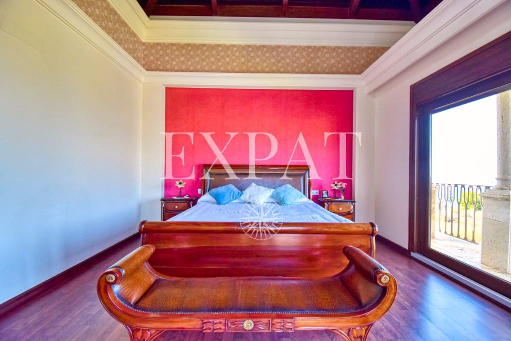 4 soveværelse Villa til salg i Algarrobo Costa med swimmingpool garage - € 1.400.000 (Ref: 7738900)