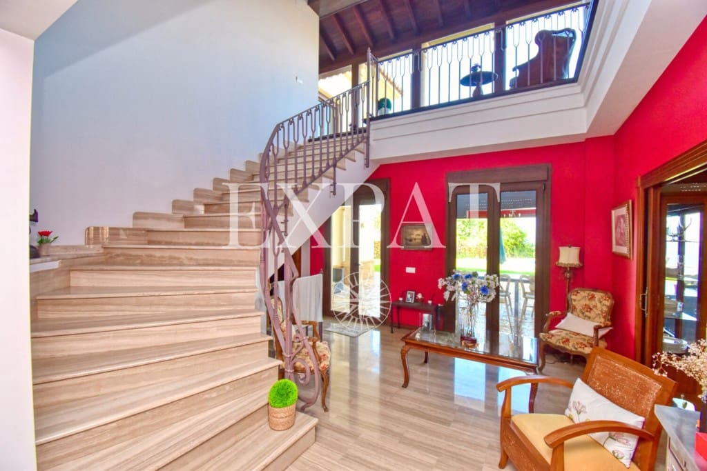 4 soveværelse Villa til salg i Algarrobo Costa med swimmingpool garage - € 1.400.000 (Ref: 7738900)