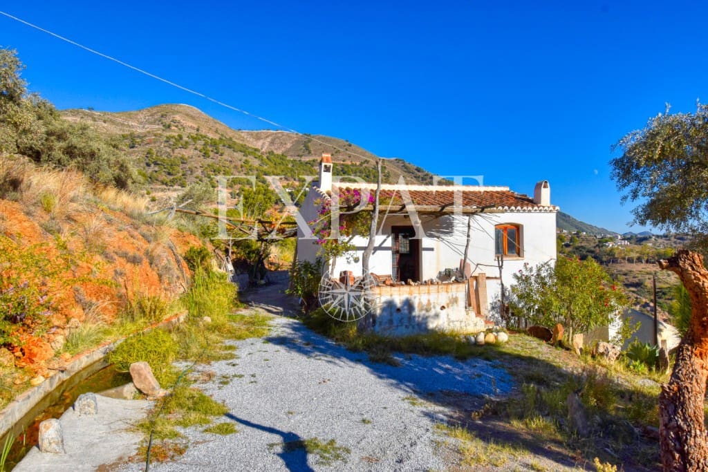 2 soveværelse Finca/Landehus til salg i Competa - € 180.000 (Ref: 7948056)