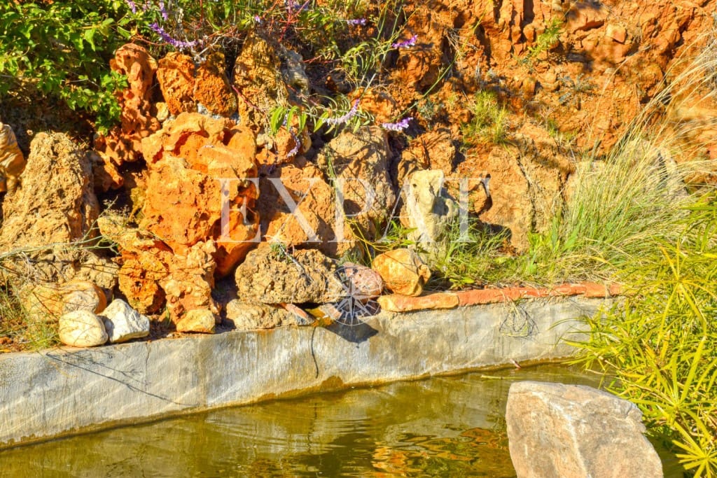 2 soveværelse Finca/Landehus til salg i Competa - € 180.000 (Ref: 7948056)