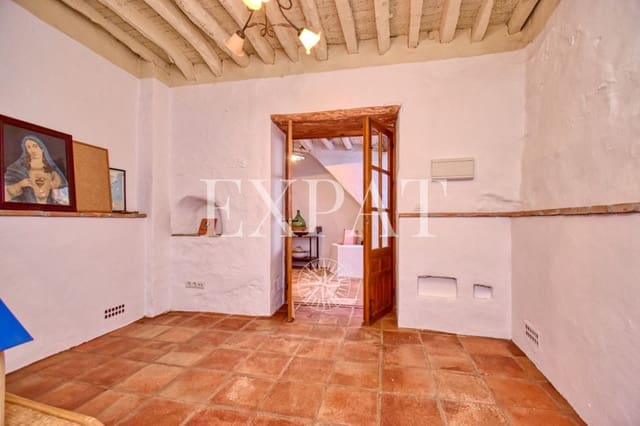 4 makuuhuone Omakotitalo myytävänä paikassa Cómpeta - 174 000 € (Ref: 8168651)