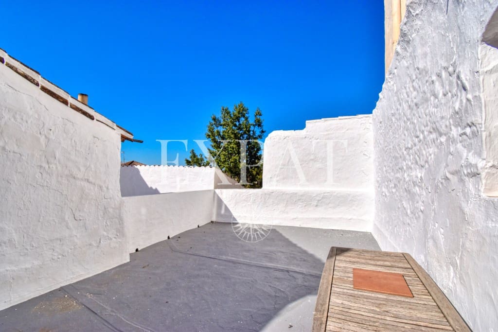 4 makuuhuone Omakotitalo myytävänä paikassa Competa - 174 000 € (Ref: 8168651)