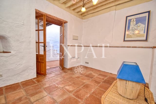 4 makuuhuone Omakotitalo myytävänä paikassa Cómpeta - 174 000 € (Ref: 8168651)