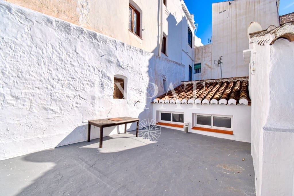 4 makuuhuone Omakotitalo myytävänä paikassa Competa - 174 000 € (Ref: 8168651)